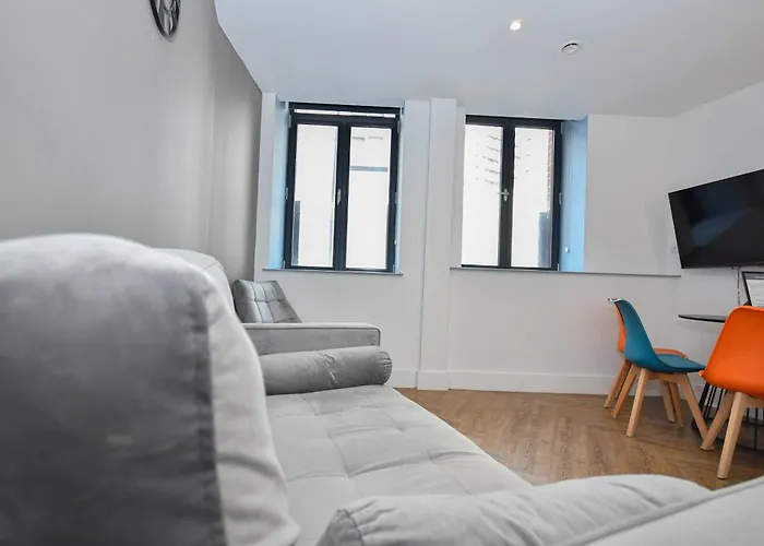 Lovely 3Bed Flat In Central W Security